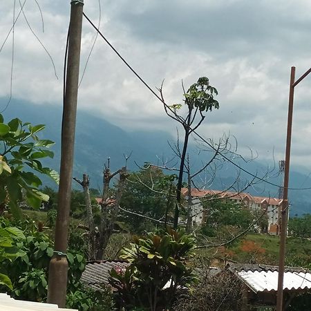 Lugar De Bendicion Donde El Costeno Armenia  Zewnętrze zdjęcie